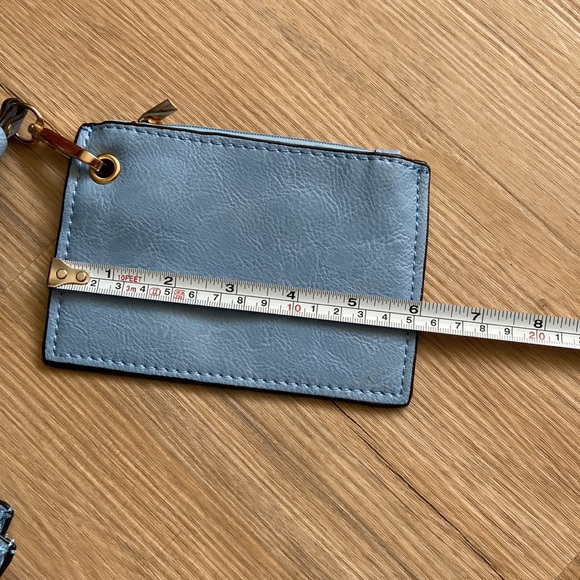 NWT vegan leather handbag - Picture 4 of 13